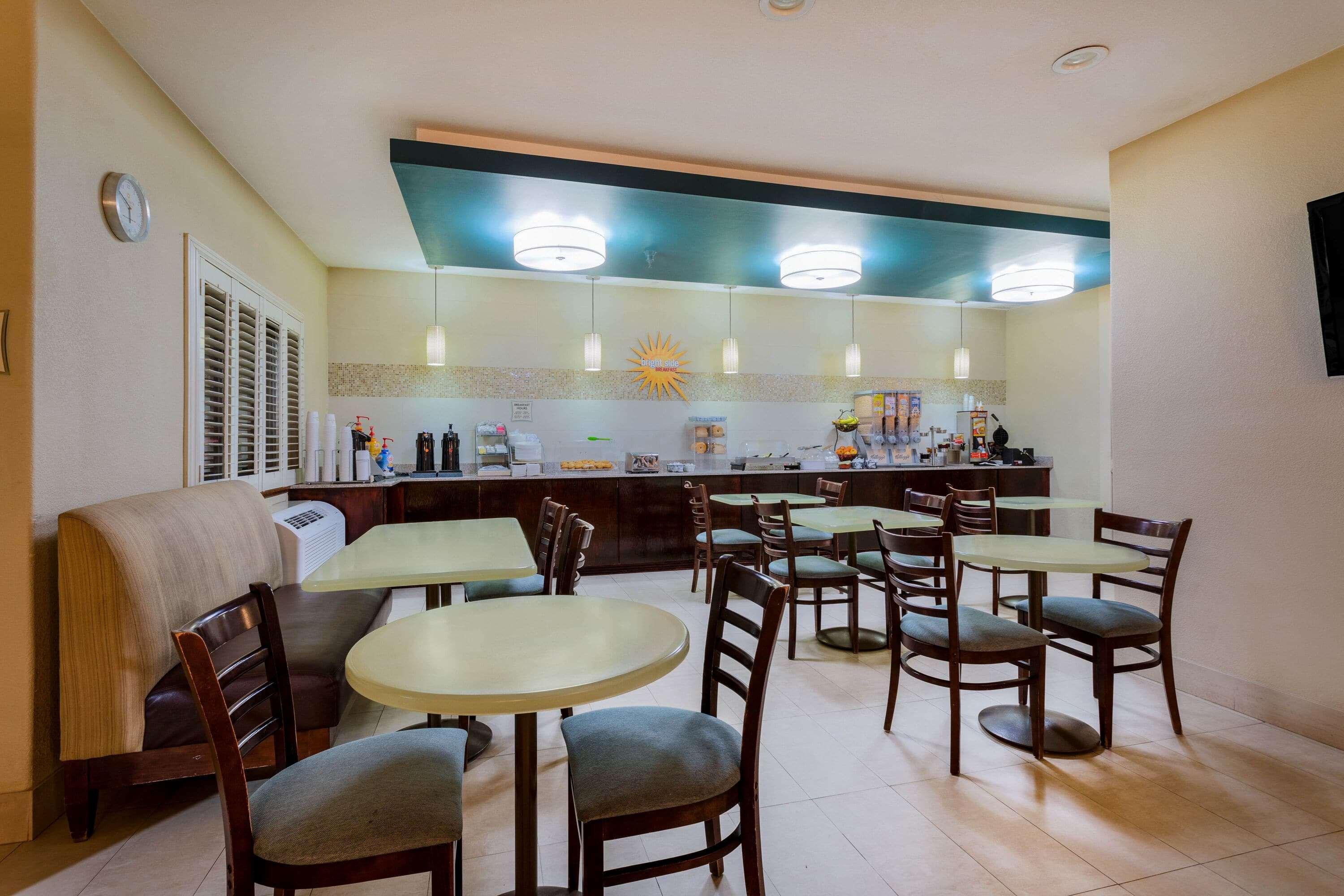 La Quinta By Wyndham Henderson-Northeast Denver Eksteriør billede