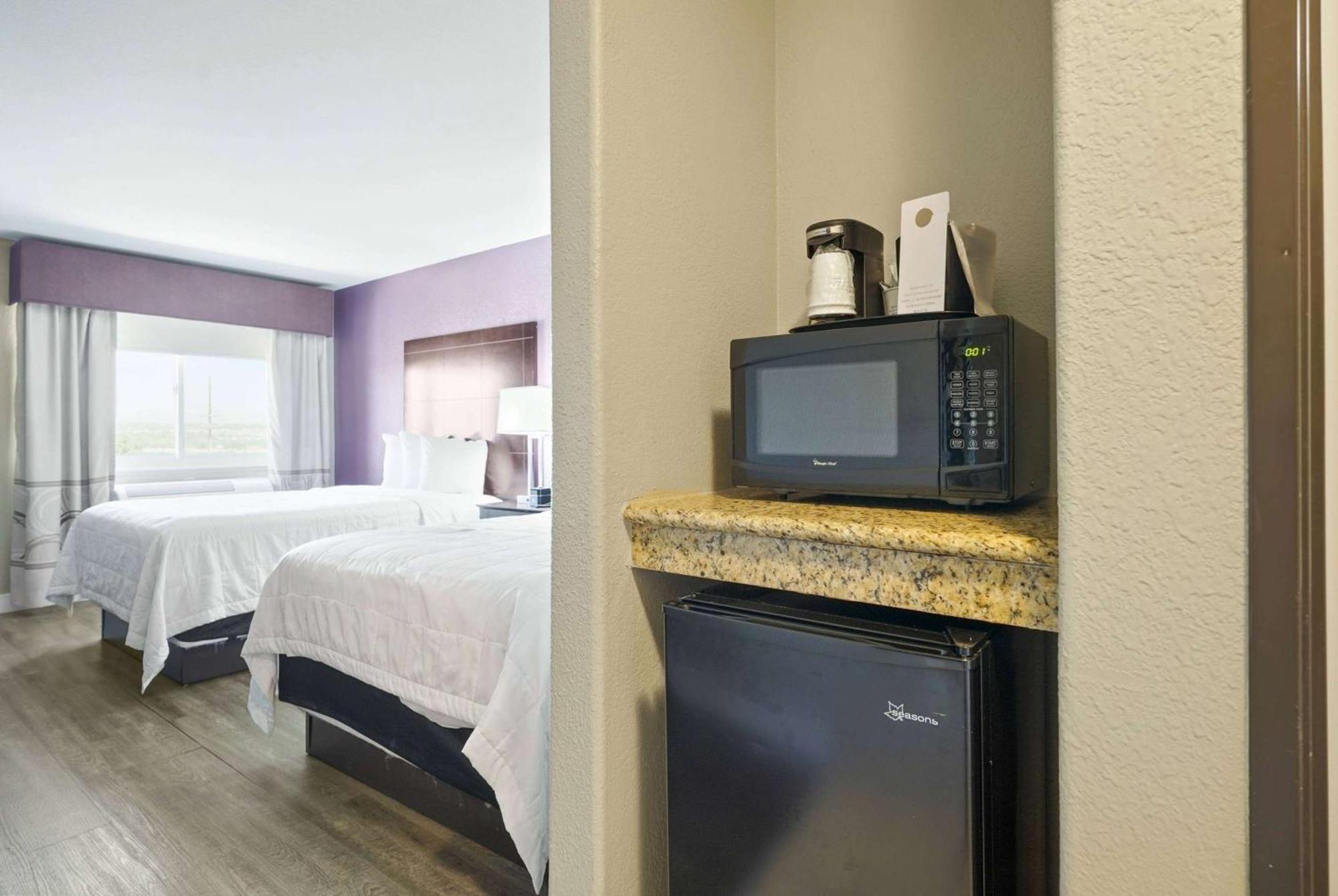 La Quinta By Wyndham Henderson-Northeast Denver Eksteriør billede