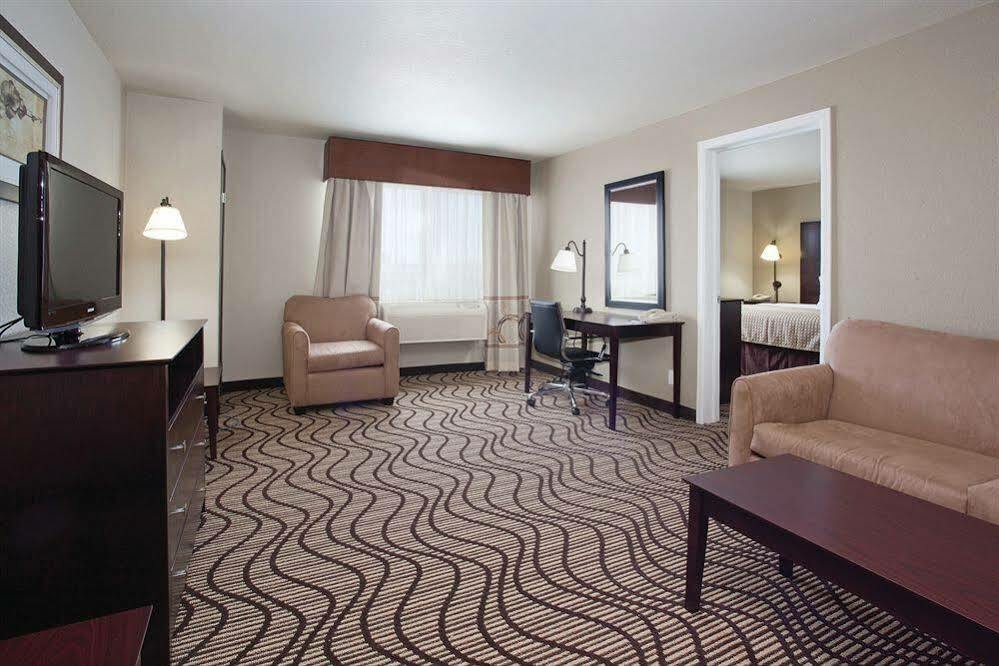 La Quinta By Wyndham Henderson-Northeast Denver Eksteriør billede